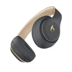 Beats Studio3 Wireless Headphones – The Beats Skyline Collection - Shadow Gray – Image 2